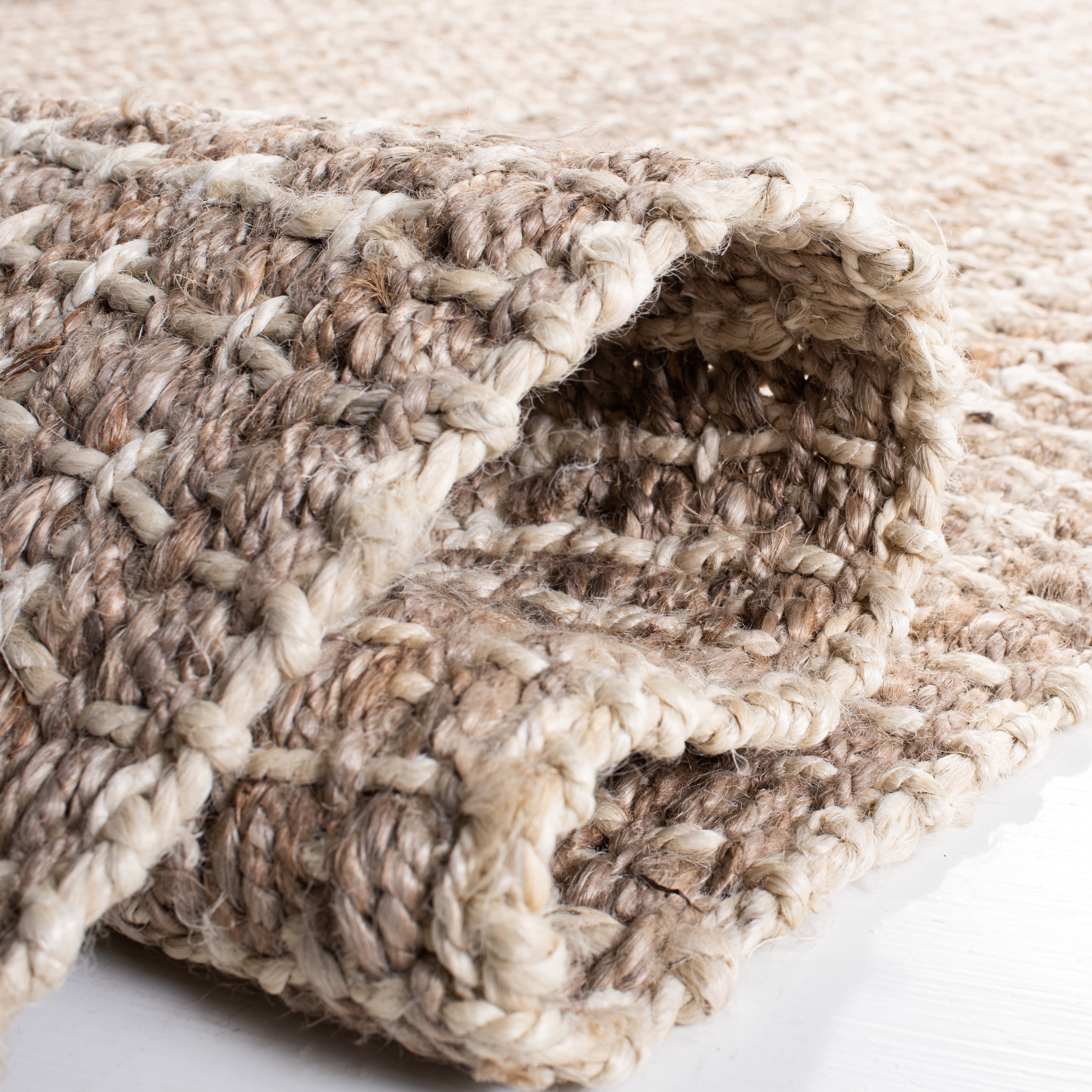 SAFAVIEH Natural Fiber Martha Solid Area Rug, Natural, 9' x 12'