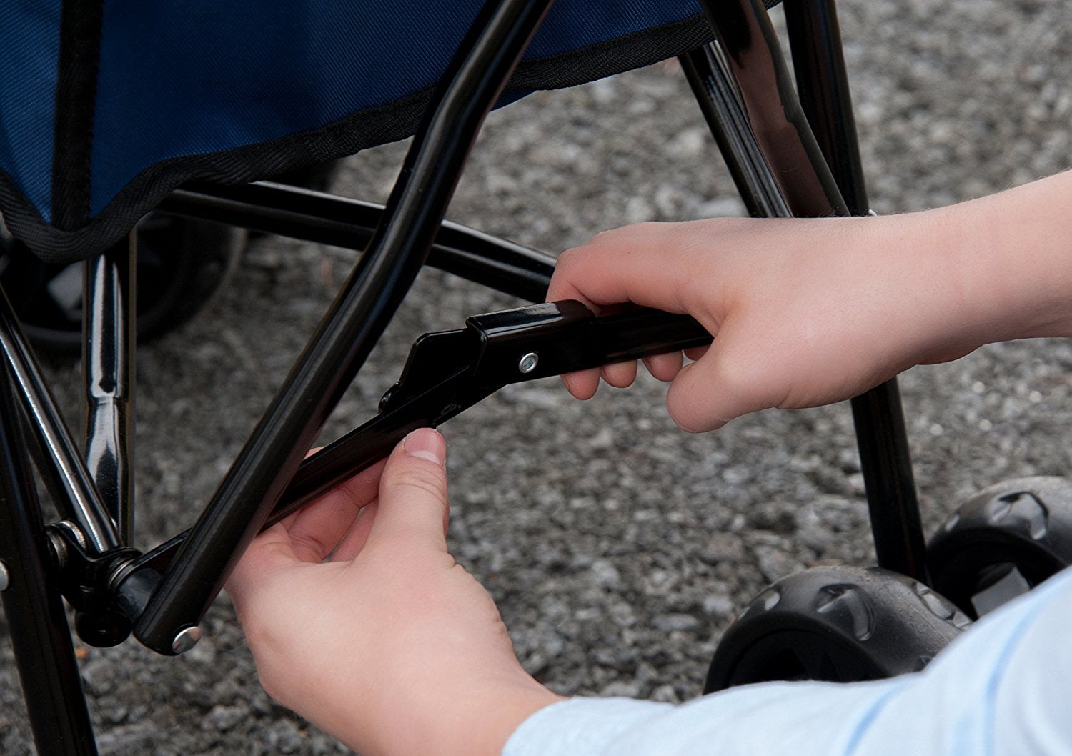 pet gear ultra lite travel stroller