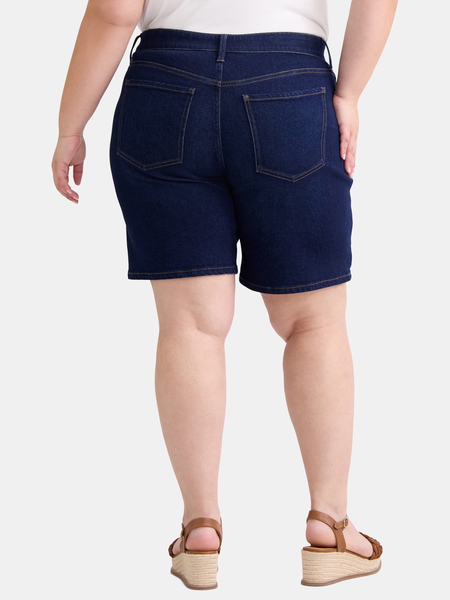 Terra & Sky Women's Plus Size Bermuda Short, 9" Inseam, Sizes 16W-24W