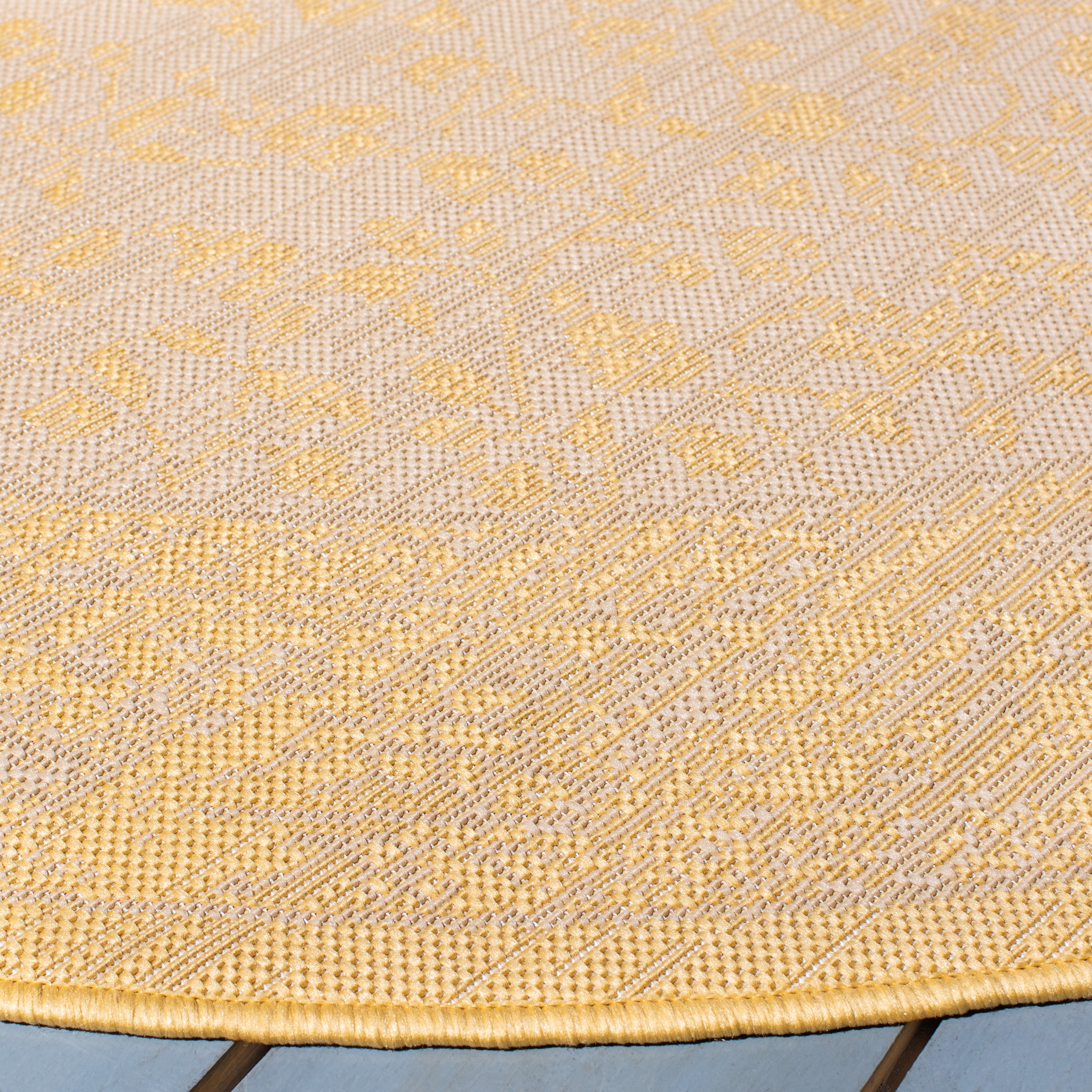 Safavieh Courtyard Layne Medallion Indoor/Outdoor Area Rug, Beige/Gold, 6'7" x 6'7" Round