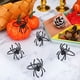 thumbnail image 3 of Juego de Anillos para Servilletas de Halloween Servilleta de Halloween con Forma de Araña Broche de Servilleta de Aleación de Metal con Forma de Telaraña Negra, 3 of 5