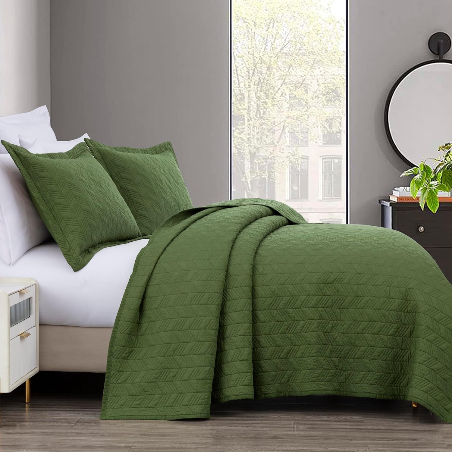 Chezmoi Collection Roswell Geometric Striped Solid Cotton Lightweight Quilt for All Seasons, 3-Piece Quilt Set, King, Loden Green