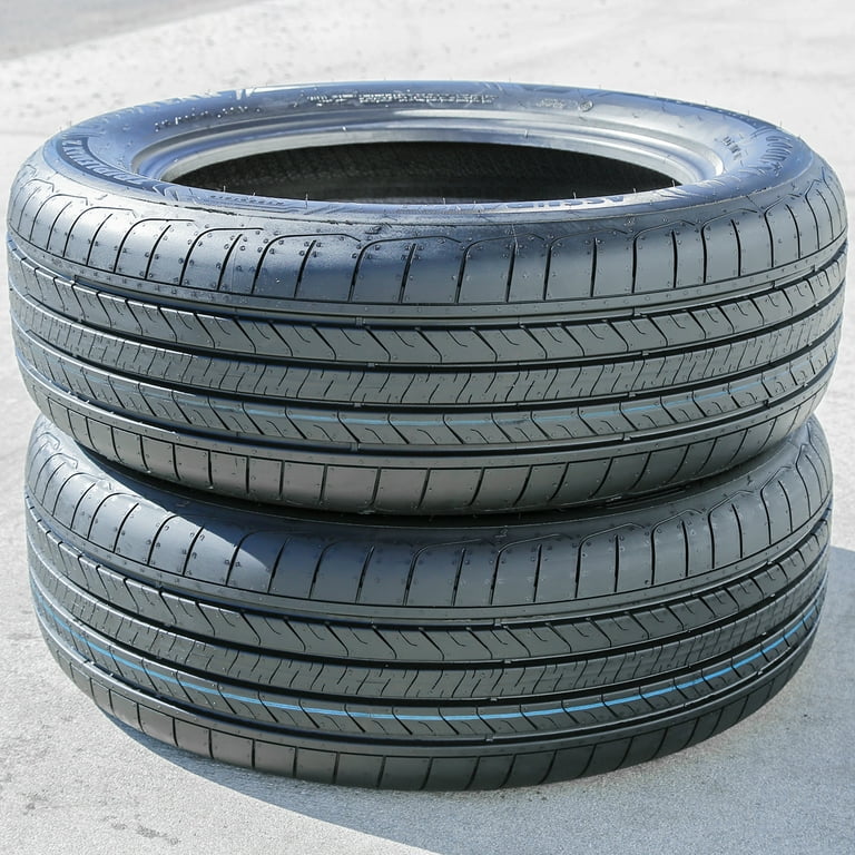Goodyear Assurance Triplemax 2 215/60R17 96H All-Season Tire Goodyear Assurance Triplemax 2 215/60R17 96H All-Season Tire