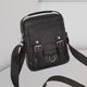 thumbnail image 1 of Bolso de hombro para hombre con cremallera, bolso cruzado para viajar, deportes al aire libre, hombres y mujeres Negro, 1 of 10