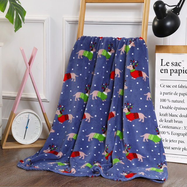 Dachshund In Sweaters Pattern Blankets Fleece Printed Cute Portable Soft Throw Blanket for Bed Office Quilt Dog Flannel Blanket