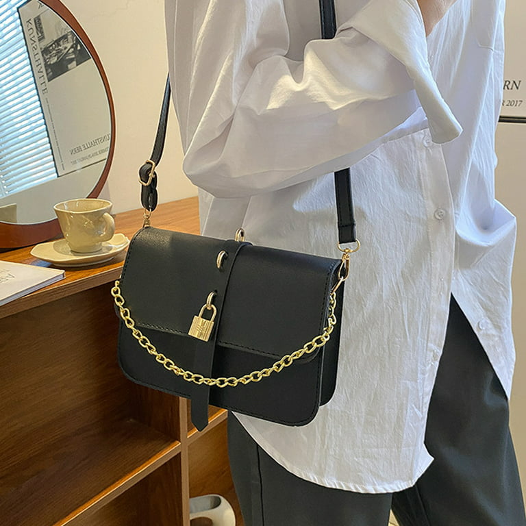 Small Leather Crossbody Bag for Women Clutch Purse Womens Handbag Black Crossbody Purse Designer Shoulder Bag Chain Quilted Cross Body Bags Phone