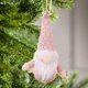 thumbnail image 4 of Decoración para árbol de Navidad de Gardenne, muñeco de gnomo de tela suave, colgante de gnomo navideño, artesanía fina, adorno sin rostro, decoración festiva para fiestas, regalo de Navidad, 4 of 7