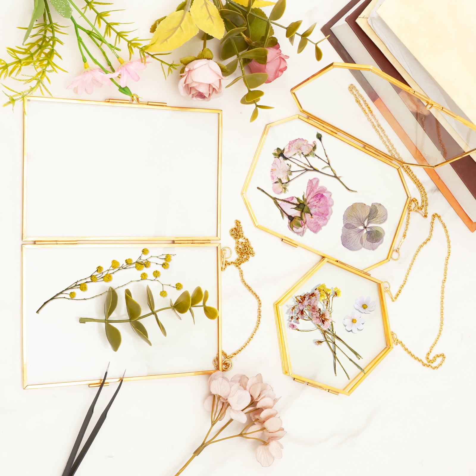 3Pcs Pressed Flower Frames with Tweezers Hanging Glass Picture Frames with Metal Chain Gold Double Glass Frame Elegant Hanging Picture Frames for Artwork Display