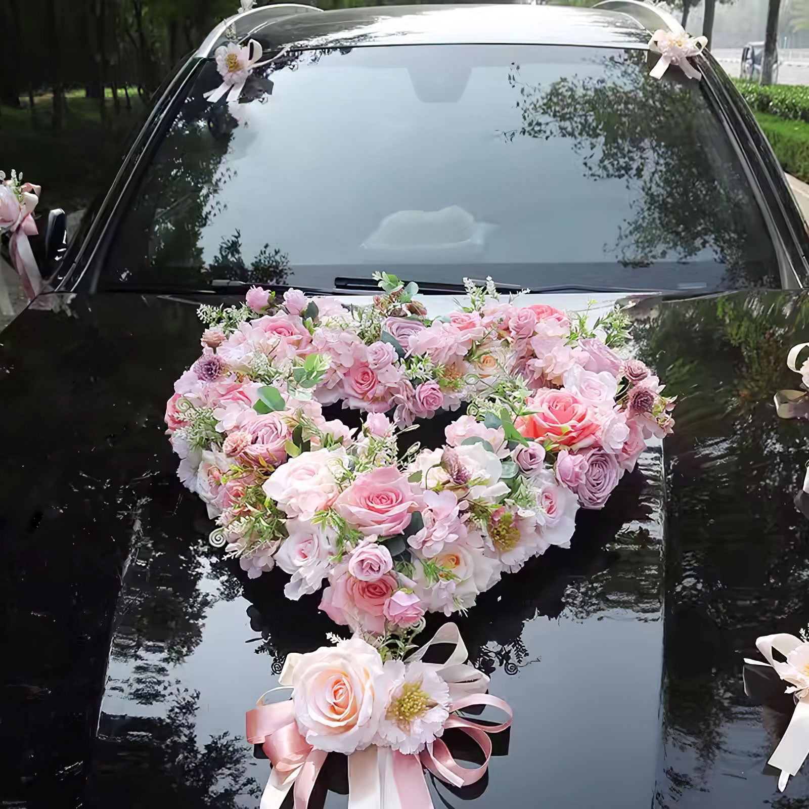 BESTYASH Heart Shaped Floral Holder with Strong Cup for Wedding, Party, and Event Flower Arrangements