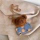 thumbnail image 3 of Bolsa bandolera de felpa para mujer y niño, minimonedero con forma de oso bonito (blanco) Ehuebsd Para Estrenar, 3 of 9