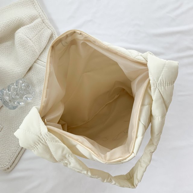 Bolso de hombro acolchado para mujer Bolso acolchado de algodón informal Color sólido para el trabajo (Beige) Ndcxsfigh Para Estrenar