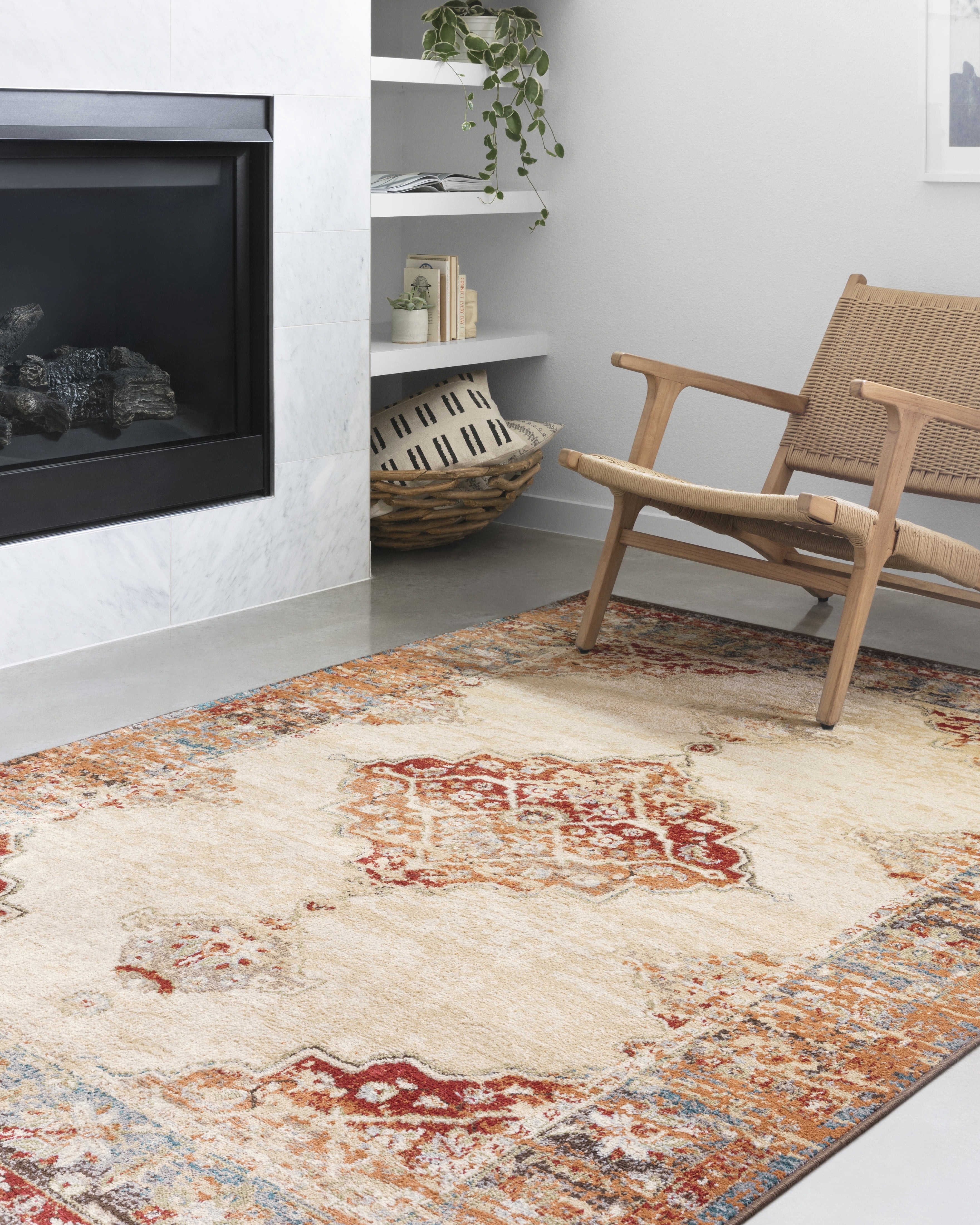 Loloi Isadora Oriental Ant. Ivory / Sunset Area Rug