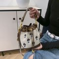 thumbnail image 4 of Bolso tipo cubo para mujer bolso de hombro bordado bolso cruzado bolso de viaje, 4 of 9