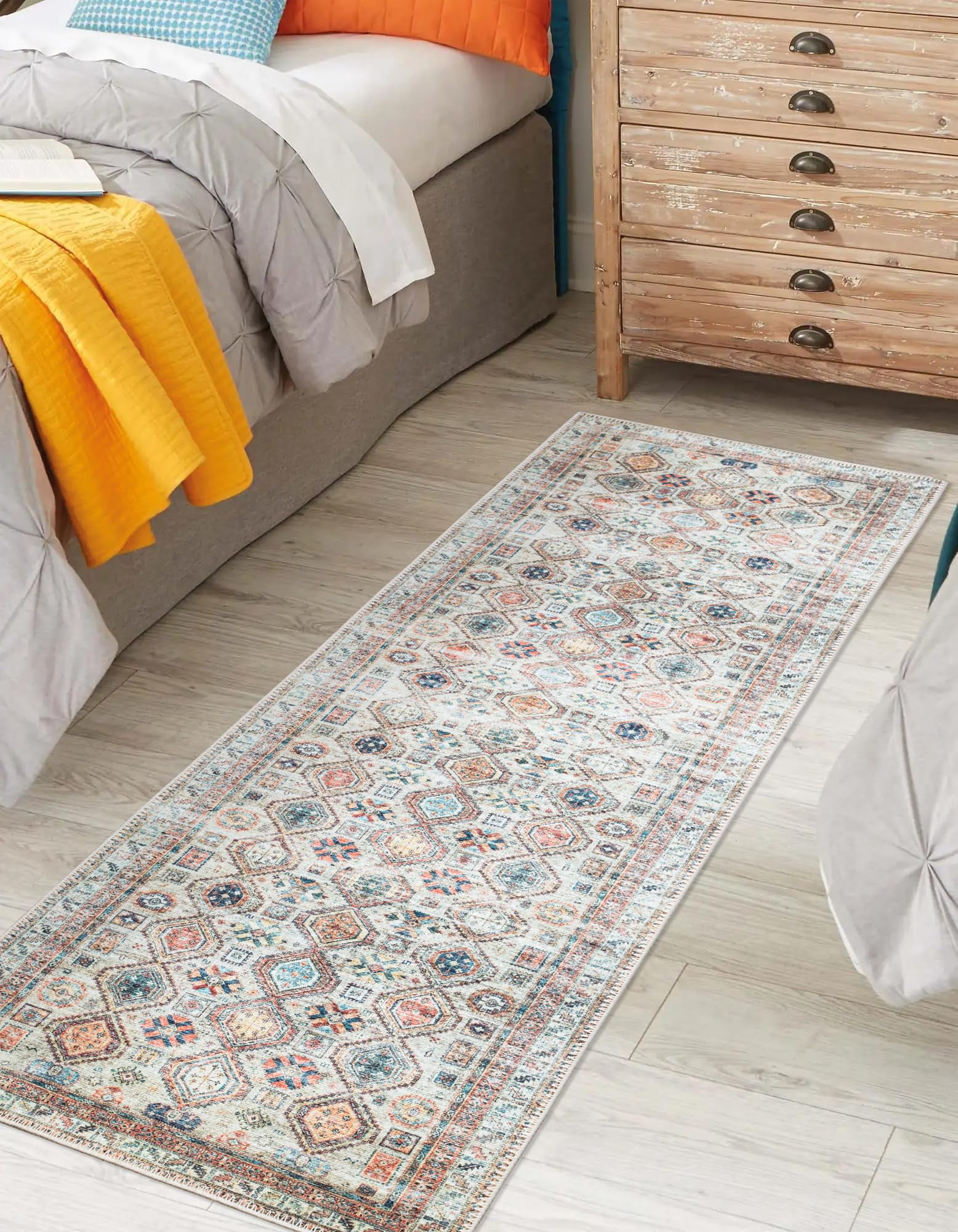 Keen Home Design Machine Washable Area Rugs with Non-slip Backing, Ideal for Hallway, Living Room, Bedroom, Kitchen and Laundry Room, Vintage Moroccan and Low Pile Rug - ( 2'6'' x 7')