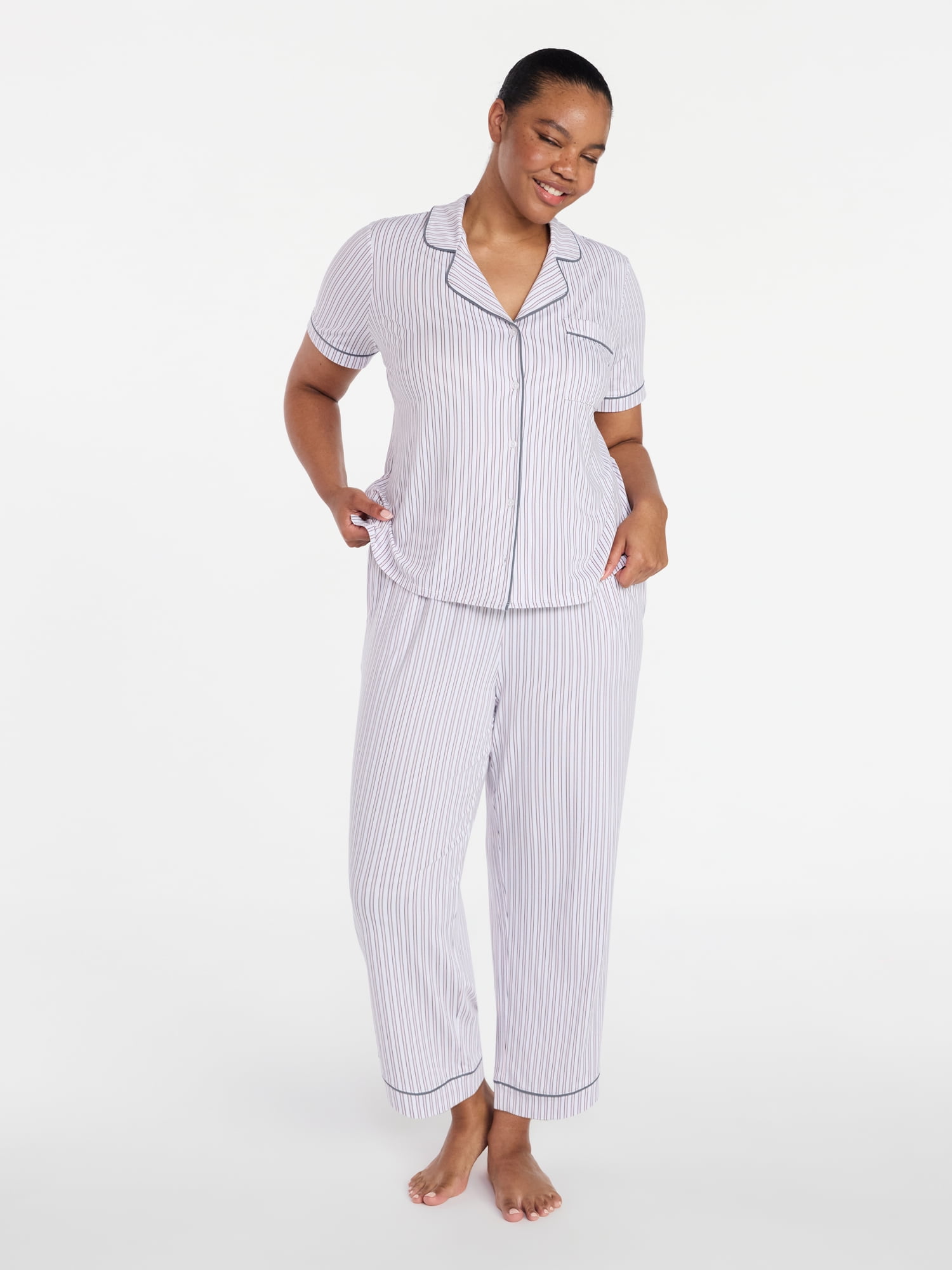 Joyspun Women's Dreamy Soft Collection Notch Collar Top and Capri Pants Pajama Set, 2-Piece, Sizes XS-3X