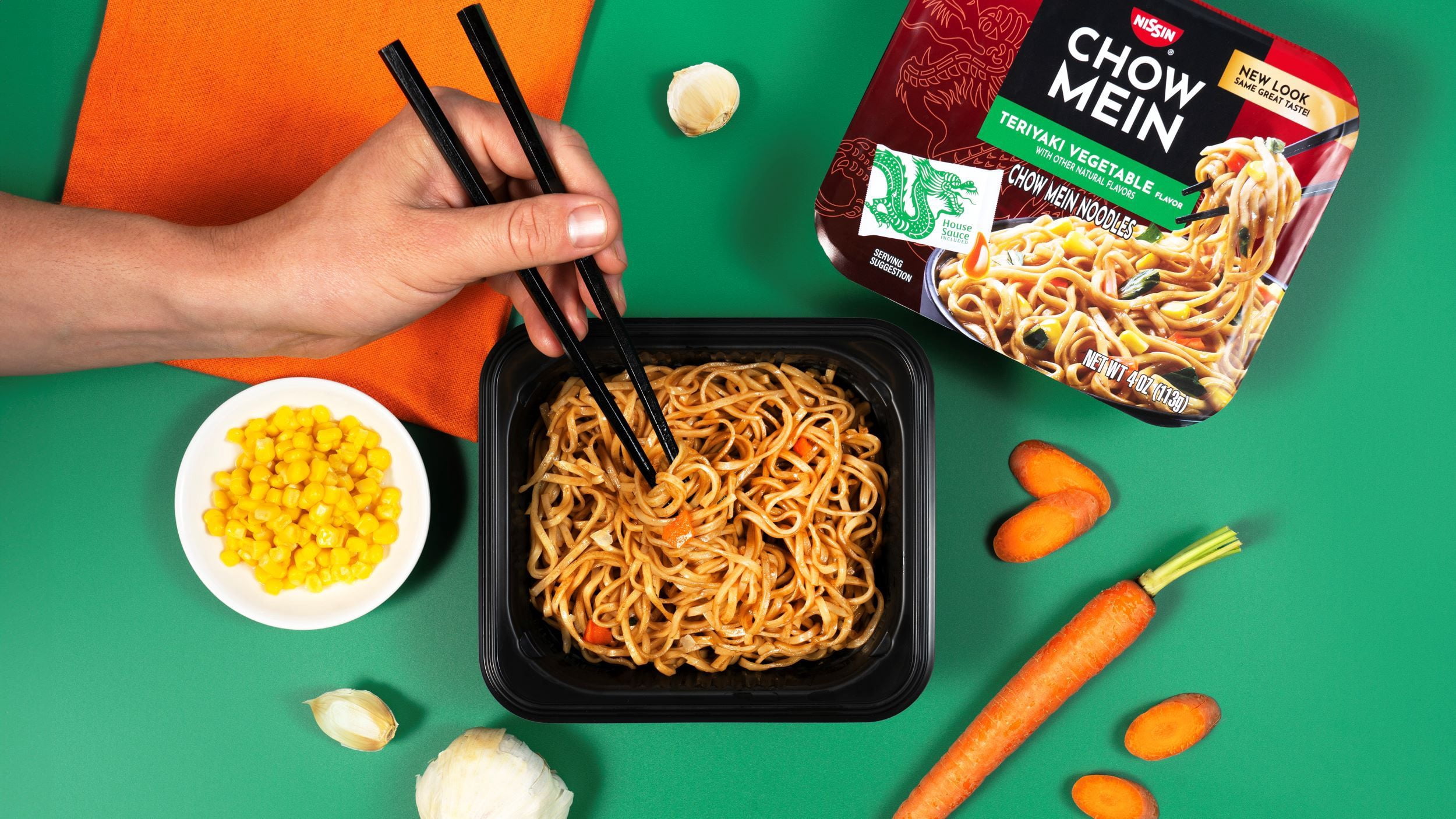 (6 pack) Nissin Foods Chow Mein Instant Noodles, Teriyaki Vegetable Flavor, 4.0 oz Tray, Shelf-Stable