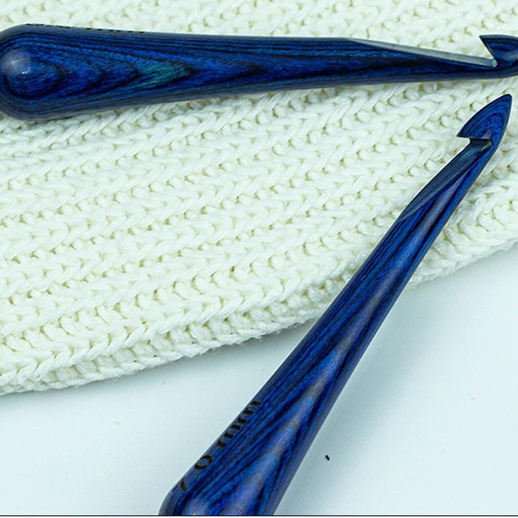 Giaone Wooden Crochet Needle Set In Elegant Retro Designs For Creation