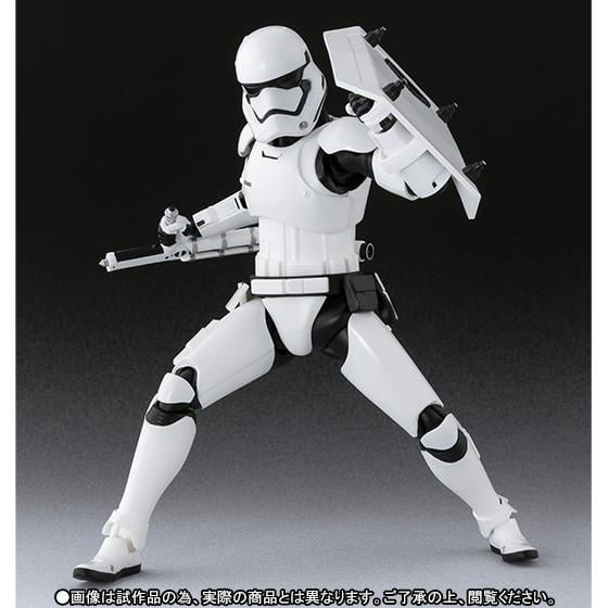 Figuarts Star Wars First Order Stormtrooper With Shield and
