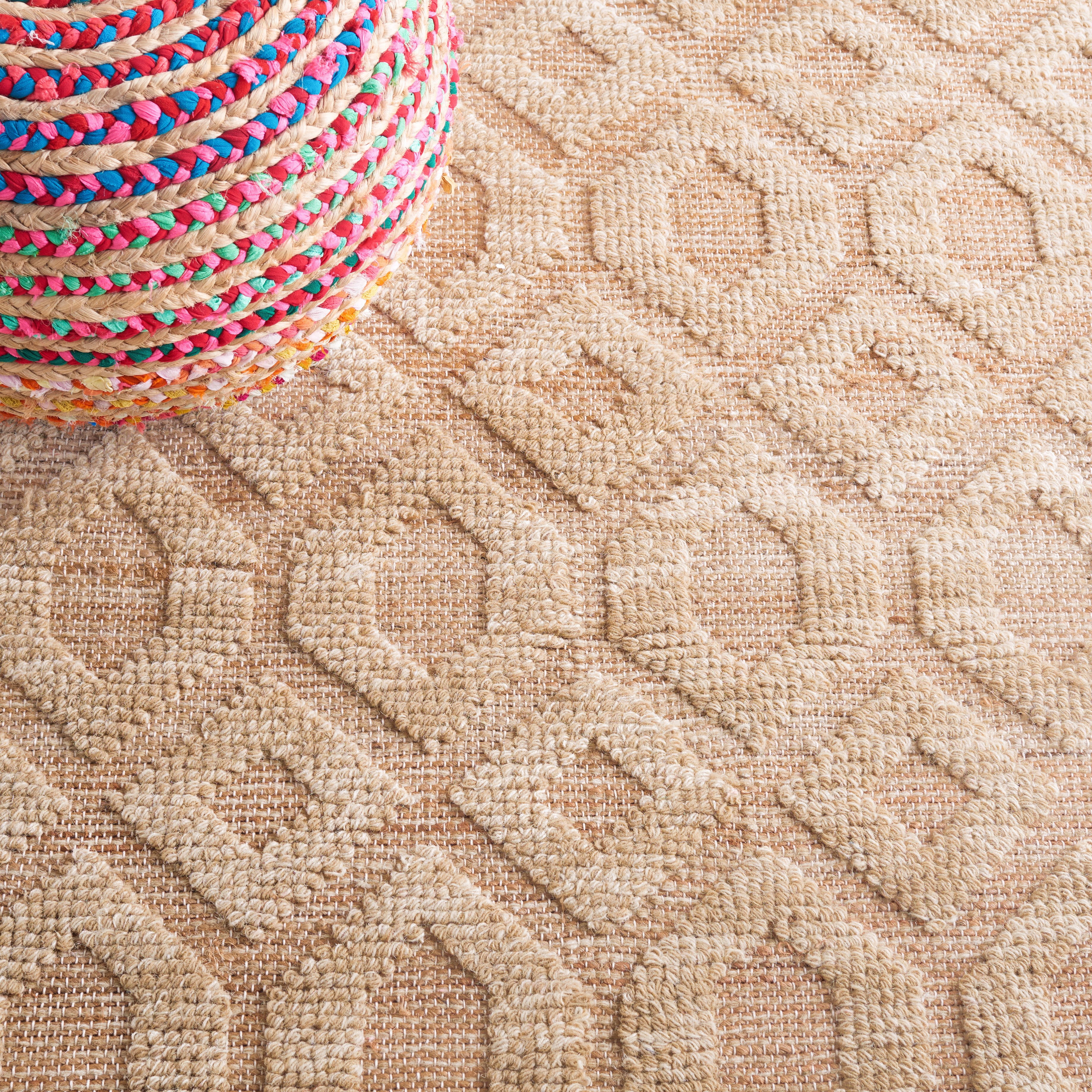 SAFAVIEH Natural Fiber Erksine Geometric Runner Rug, Natural/Beige, 2'3" x 8'