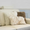 thumbnail image 2 of COUSSIN EN FAUSSE FOURRURE BELTON 12"X20" 2 PQT, 2 of 4