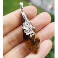 thumbnail image 1 of HOOUN 5pcs Tiger eye Gems Flower Pendants Magic, 1 of 1