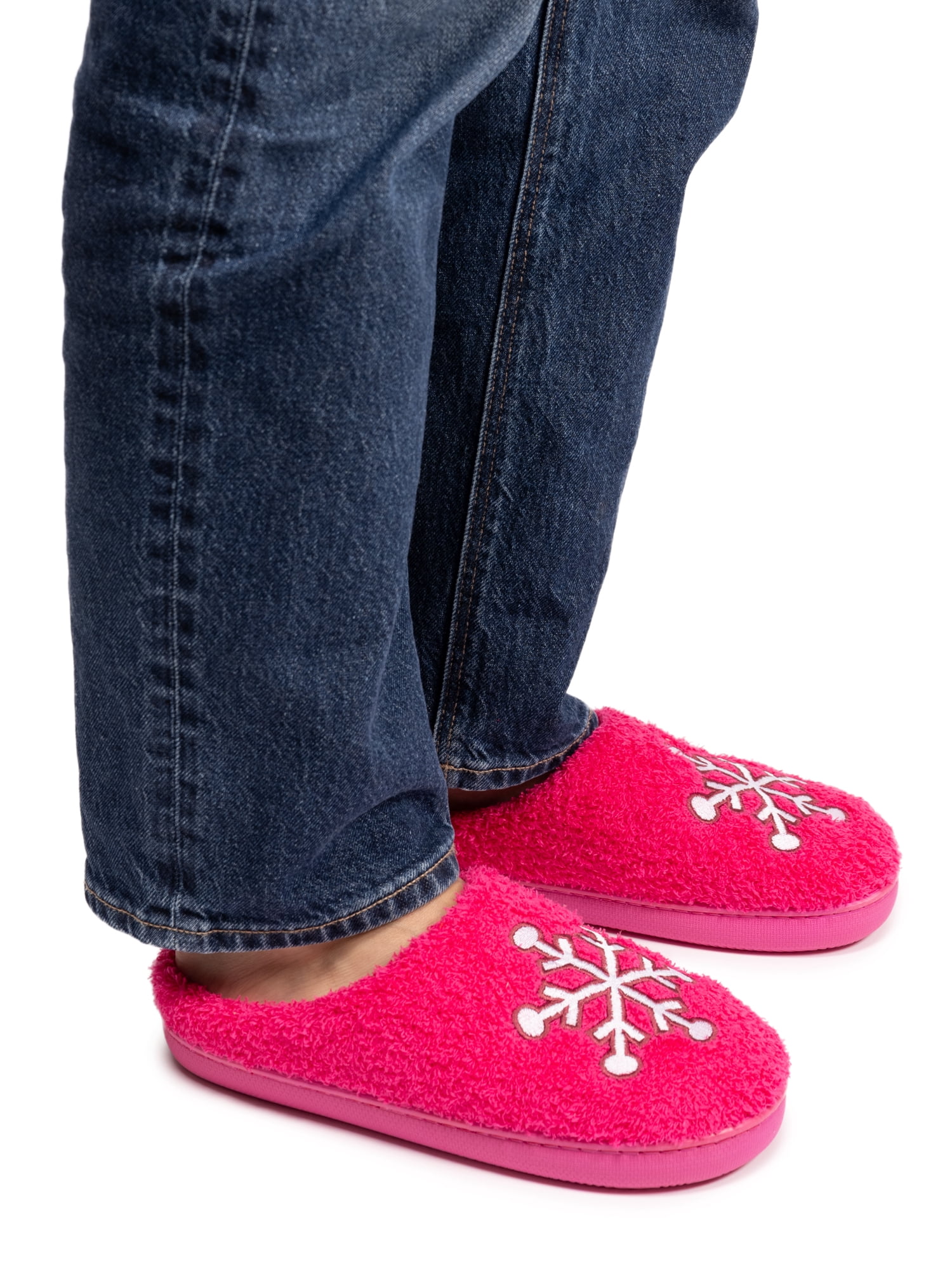 MUK LUKS Women's Cozy Holiday Clog Slipper