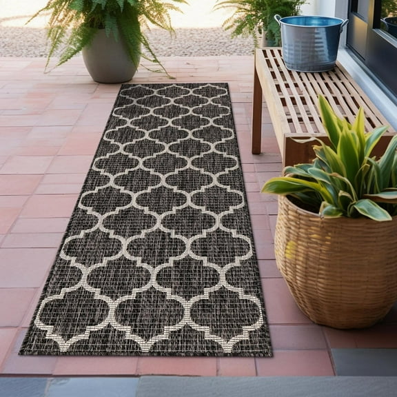 Unique Loom Outdoor Trellis Collection Area Rug (2' x 6' 1" Runner Black/Ivory)
