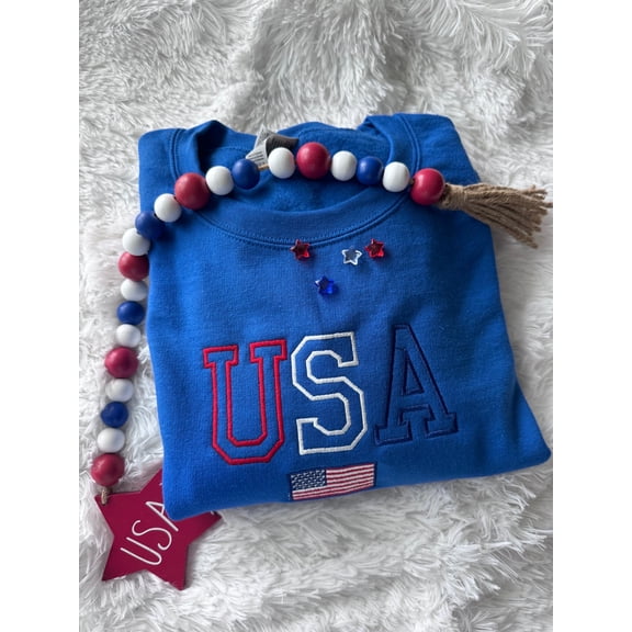 PATRIOTIC EMBROIDERED SWEATSHIRT Usa Sweatshirt July 4th Sweatshirt Embroidered Crewneck July 4th Crewneck Matching Sweatshirts Gift Cute
