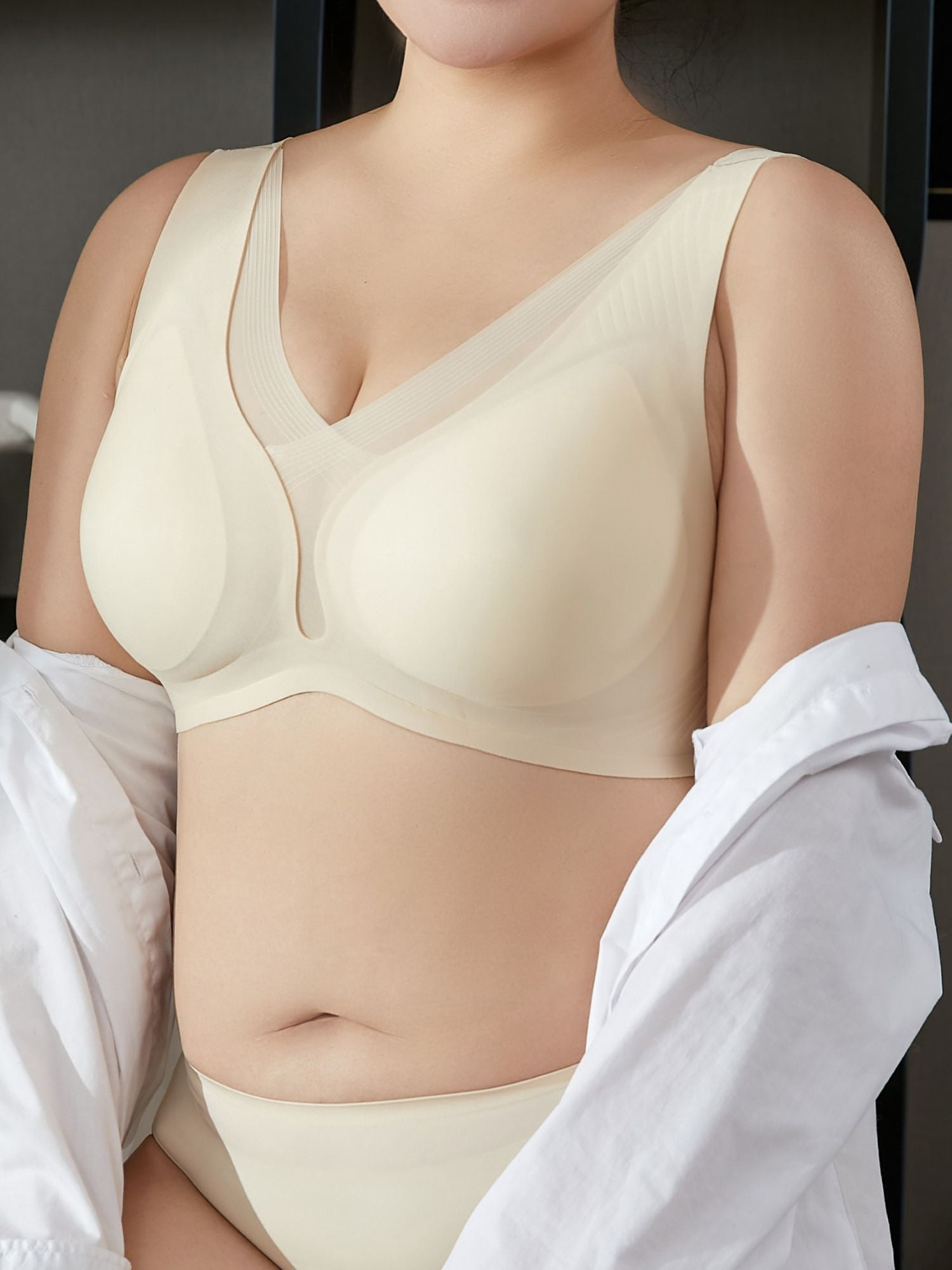 YOURISS Plus Size Wireless Seamless Bra, Full Coverage, Breathable 0.2cm Cups, Side Support U-Back, 5-Row 4-Hook T-Shirt Bra, Beige White 2XL