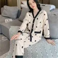 thumbnail image 4 of Primavera otoño ropa de dormir de mujer estilo coreano cárdigan abierto con cuello en V pantalones largos de manga larga conjunto de dos piezas ropa para el hogar se puede usar, 4 of 5