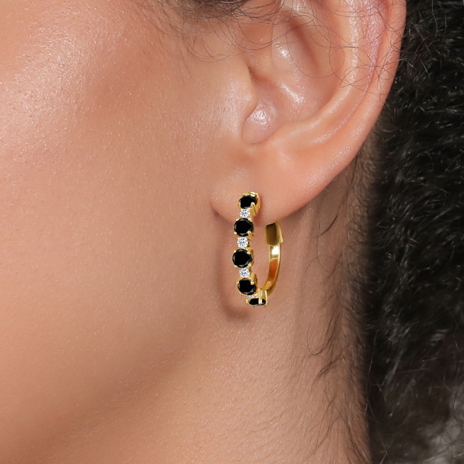 Gem Stone King 18K Yellow Gold Plated Silver Black Diamond and White Topaz Hoop Earrings for Women (3.02 Cttw, Round 4MM and 1.9MM, Gemstone Birthstone 1 inch Diameter)