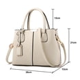 thumbnail image 2 of El nuevo bolso de mano para mujer con estampado de lichi es adecuado para un bolso diagonal de un solo hombro para viajes diarios., 2 of 5