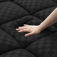 thumbnail image 4 of WISHEAD Extra Thick Mattress Topper, King Size 400TC Cooling Pillow Top for Back Pain, Quilted Fitted Mattress Pad Protector with 8-21" Deep Pocket, Soft & Breathable, Black, 4 of 11