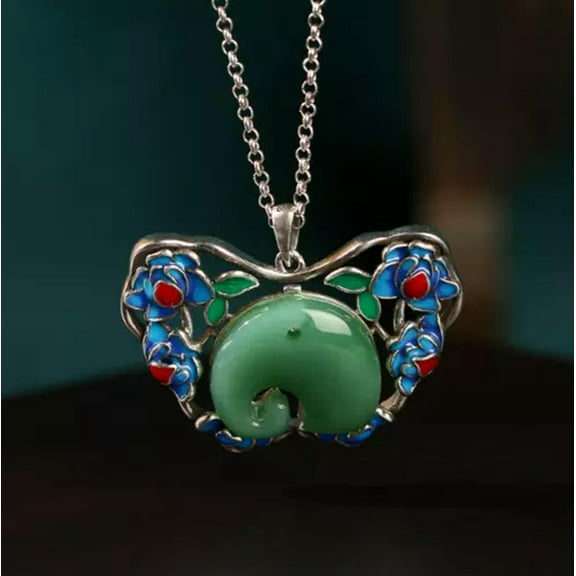 K-KED Jade Elephant Pendant Necklace Charm 18K White Gold Plated Chain Dainty Gemstone