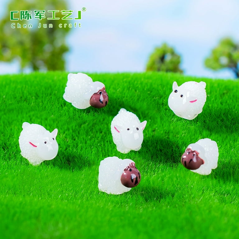 その他 Wagnus baby sheep mini to mini shutterstock_2093279782-1.jpg