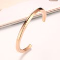 thumbnail image 1 of Bracelet Rétro en Acier Inoxydable Design Torsadé, 1 of 4