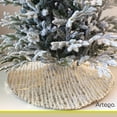 thumbnail image 3 of Pie De Árbol De Navidad Christmas Tree Skirt 122cm De Diámetro Modelo Aureo Color Blanco Con Impresión Metálica Dorada Tela Plush Fabric Decoración Navideña Artego, 3 of 7