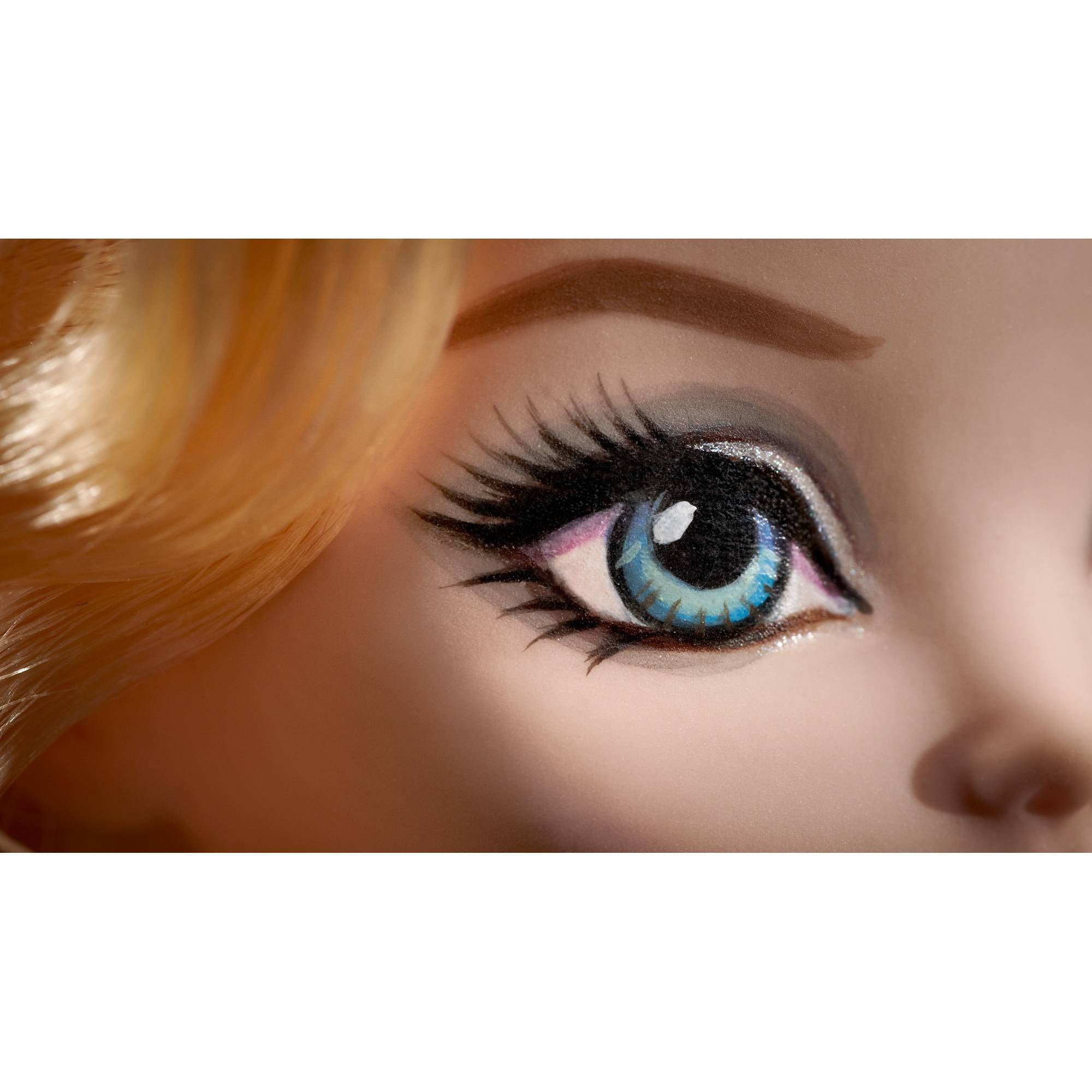 Ever After High - Apple White Em Apuros em Promoção na Americanas