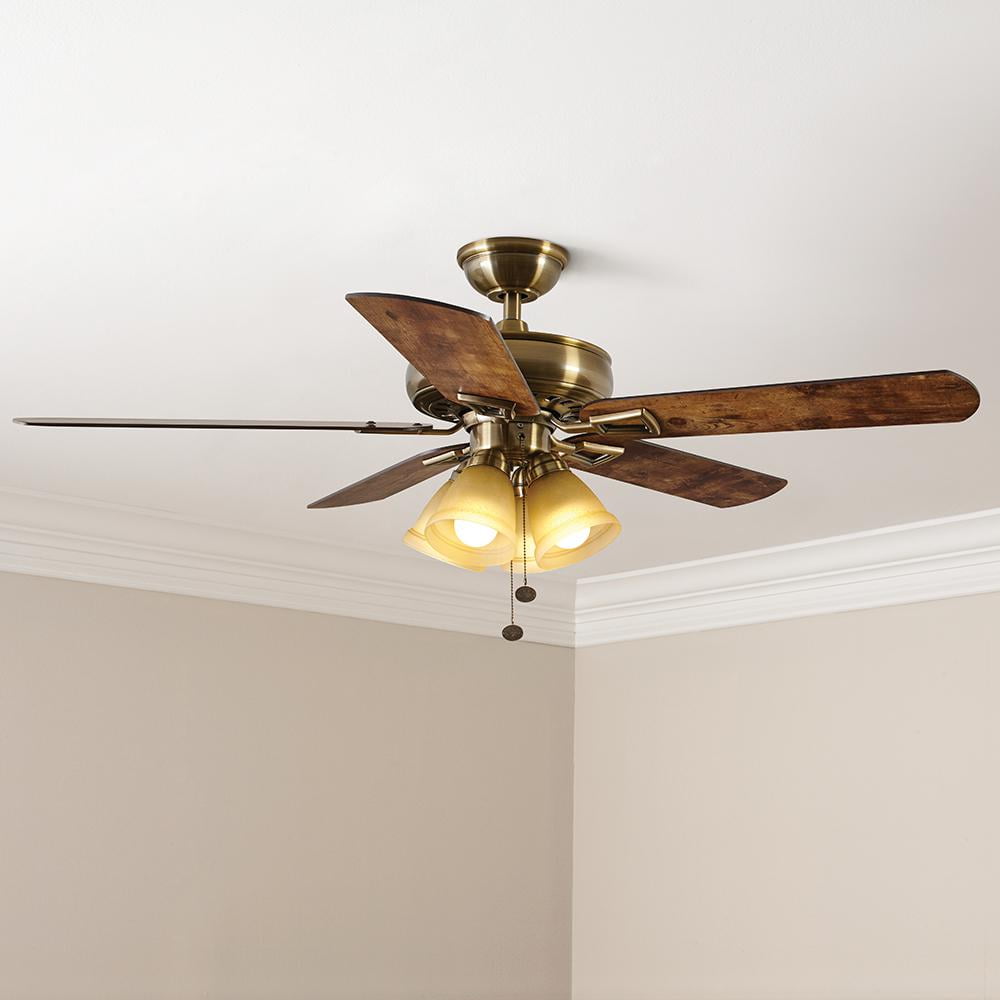 Refurbished Hampton Bay 51013 Lyndhurst 52 Indoor Antique Brass Ceiling Fan W Light Kit