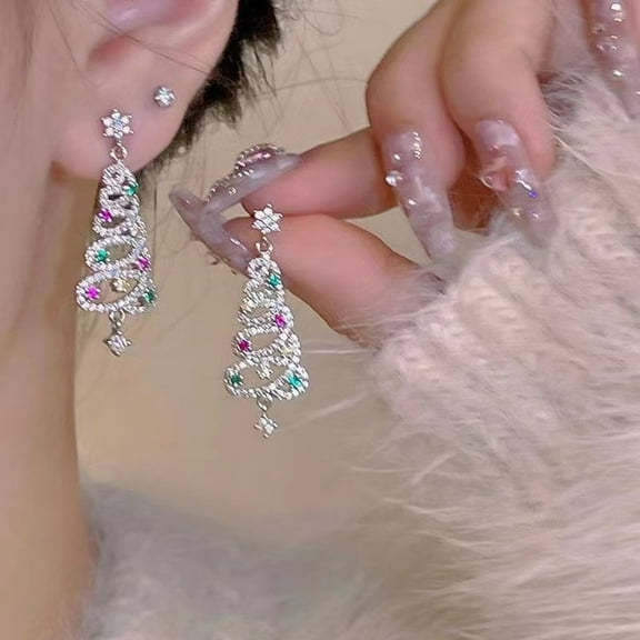 1 Pair Women Earrings Christmas Tree Shape Cubic Zirconia Decor Hollow Out Hanging Earrings New Year Party Dangling Earrings Ear Jewelry