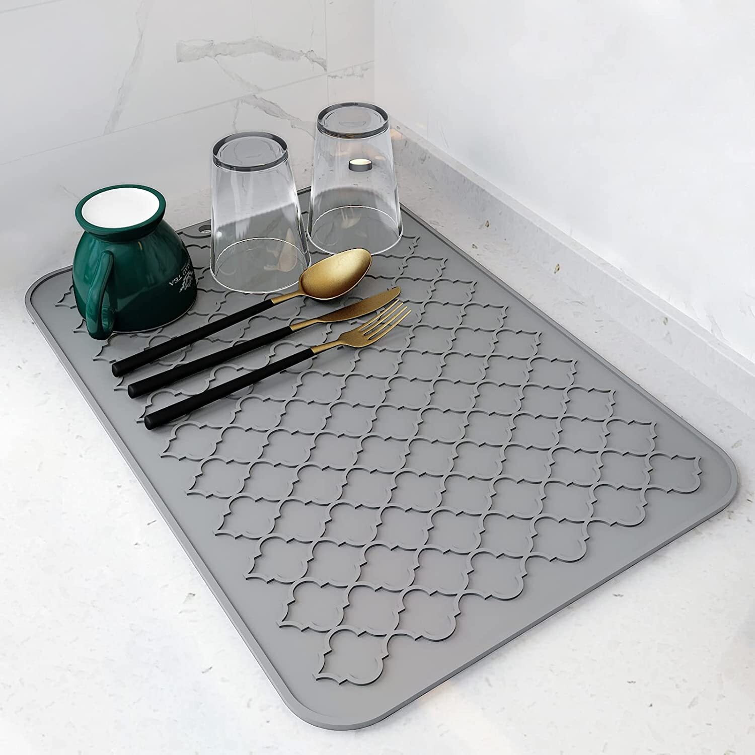 Dish Drying Mat Waterproof Heat Insulation Silicone Drainer Mat  Multipurpose Anti-slip Draining Pad Kitchen Countertop Dry Pad