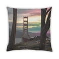 thumbnail image 2 of Ahgly Company Sites Golden Gate Bridge Coussin Extérieur, 18 Pouces par 18 Pouces, 2 of 6