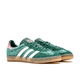 thumbnail image 4 of Adidas GAZELLE INDOOR Bañador retro original de caña baja, calzado casual para hombre y mujer, combinación de colores verde y blanco, 4 of 5