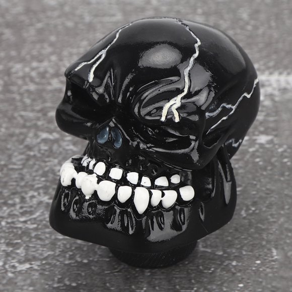 Skull Head Stick Manual Shift Knob Gear Shifter with Adapters, Stylish and Durable Car Accessory