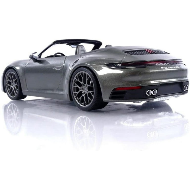 Porsche - ポルシェ　1/18  ミニカー　911 Carrera 4S Cabriolet 1/18 Minichamps Porsche 911 (992) Carrera 4S Cabriolet