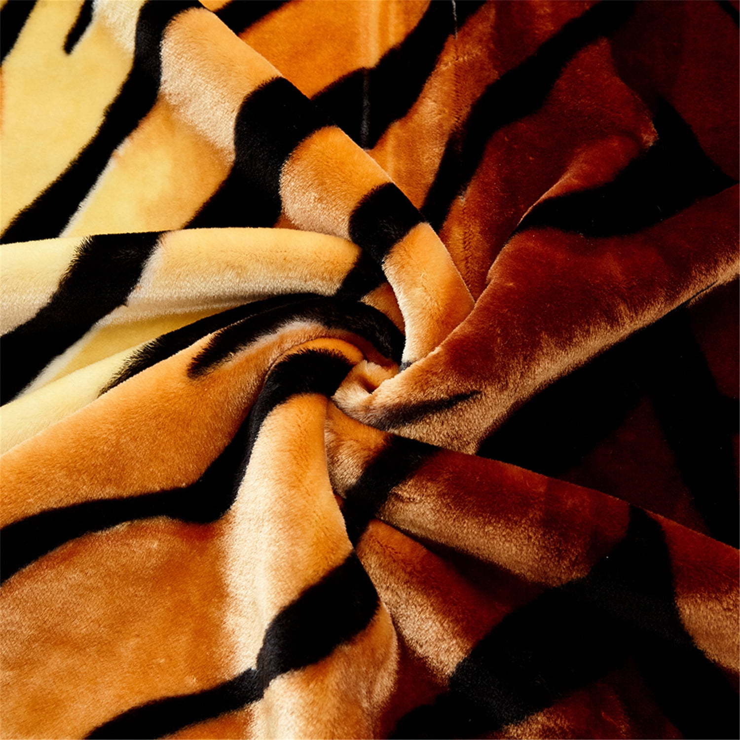 MERRY HOME King Size Fleece Blanket For Bed, A & B Patterns Soft Warm Tiger Blanket, Microfiber Plush Middle Weight Bed Blanket For All Season, Tiger/Tiger Print, 5.7LB, 83"x91"
