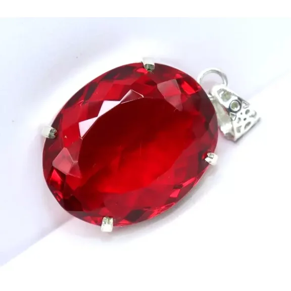 85 Ct Red Topaz 925 Solid Sterling Silver Pendant A  Gemstone   Gift