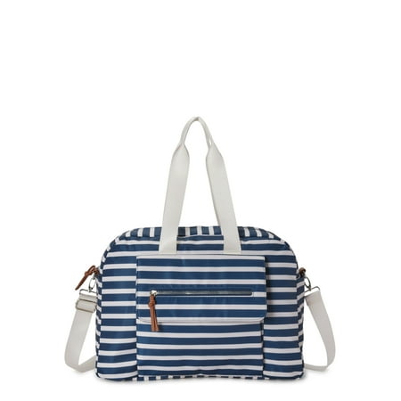 No Boundaries Women’s Faux Leather Weekender Bag