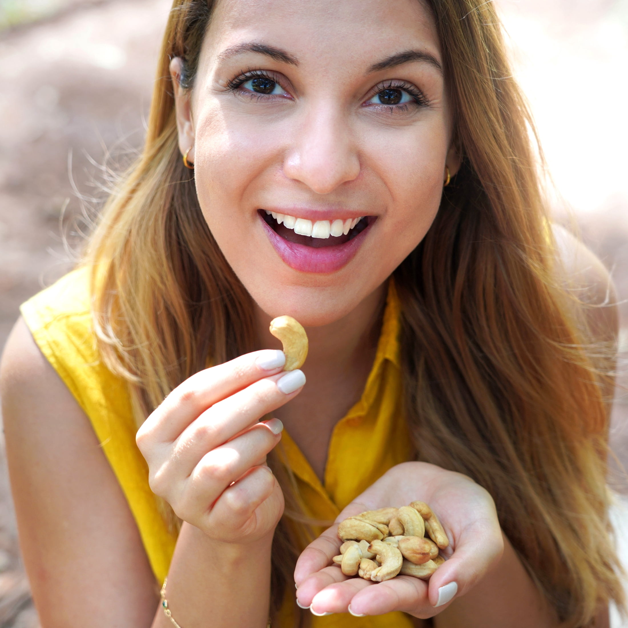 Dulzura Natural Whole Cashews 8oz Bag, Vegan, Gluten Free, NON-GMO