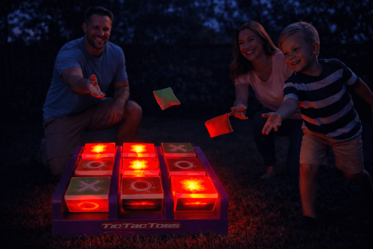 Glow Games Tic Tac Toss